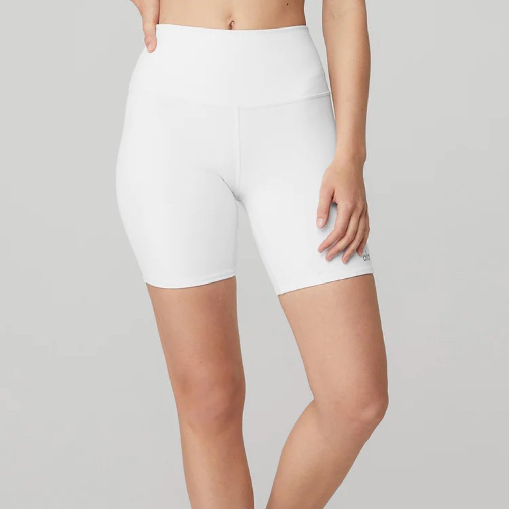 7" High-Waist Biker Short